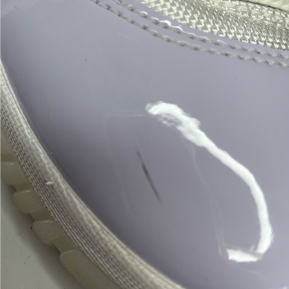 Air Jordan 11 Retro Low 'Pure Violet - Picture 10 of 12